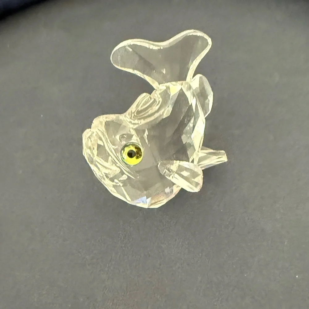 SWAROVSKI SILVER CRYSTAL BABY CARP 7644NR000003